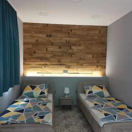 Podlovics Tanya Panzio Appartement *