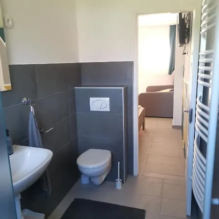 Podlovics Tanya Panzio Appartement
