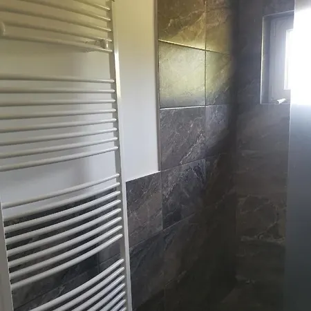 Apartment Podlovics Tanya Panzio