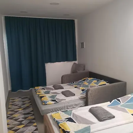 Podlovics Tanya Panzio Kemecse