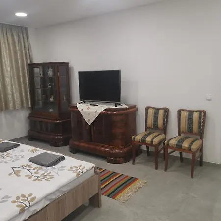 Appartement Podlovics Tanya Panzio
