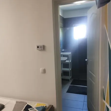 Podlovics Tanya Panzio Apartment *