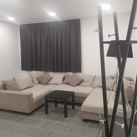 Appartement Podlovics Tanya Panzio *